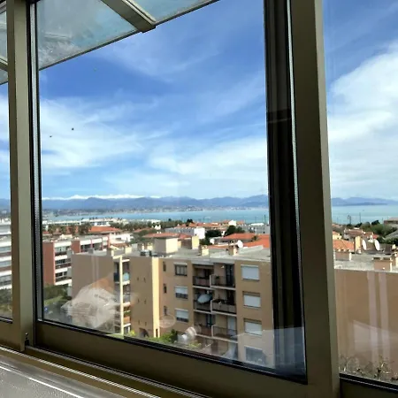 T2 With Sea View In * Antibes